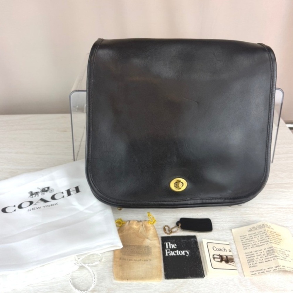 Vintage|COACH|Stewardess 9525 New York City Black Leather Purse Paperwork Tag